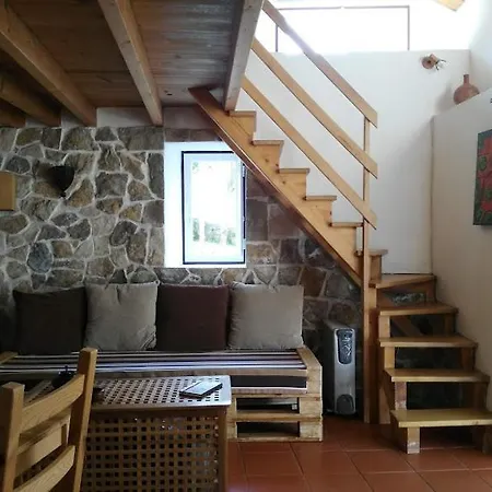 Feriehus Cosy Little House Between Mountain And Sea *